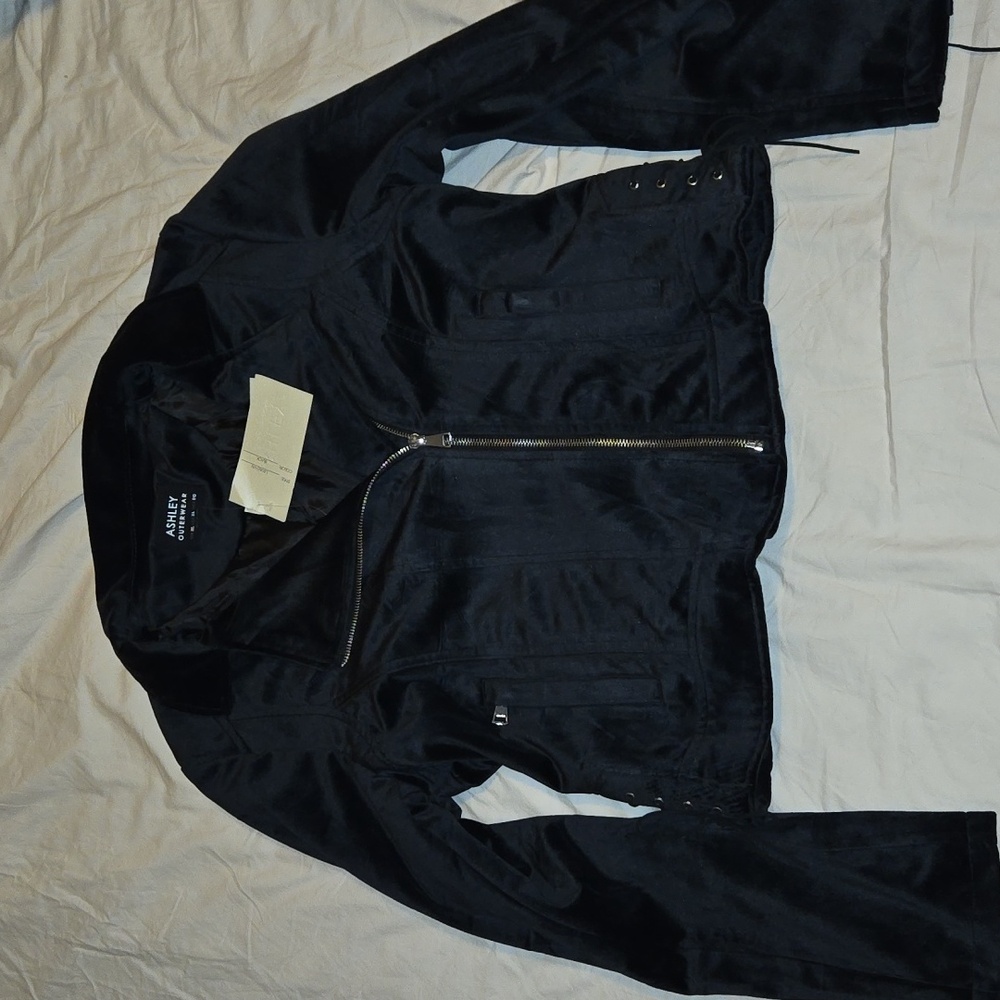 Ashley By 26 International Women's Black Jacket
